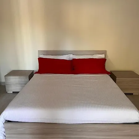 Casa Cost * Vetralla